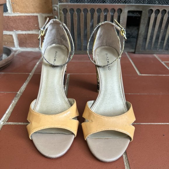 Bandolino Snake print Open Toe Sandal Size 8.5 - Picture 5 of 6